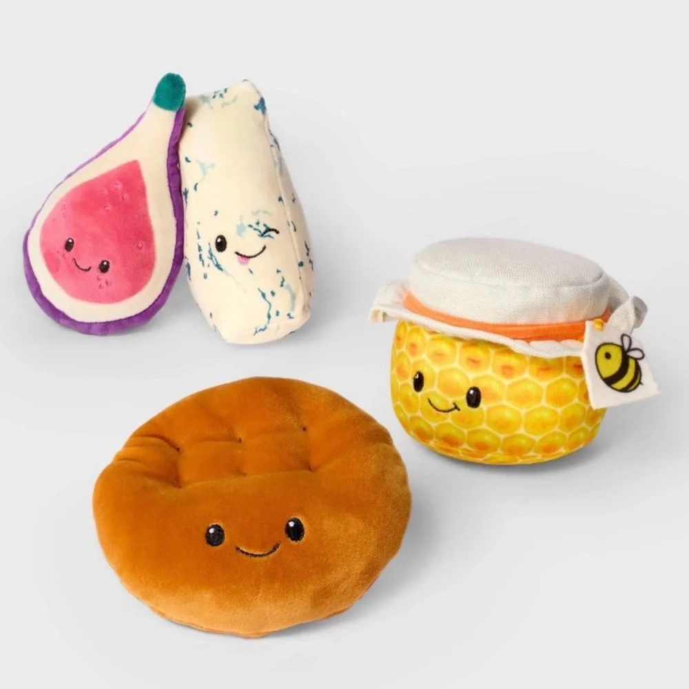 Gigglescape Cheese Charcuterie Board Plush Box Set of 4 Stuffed Animals NWT